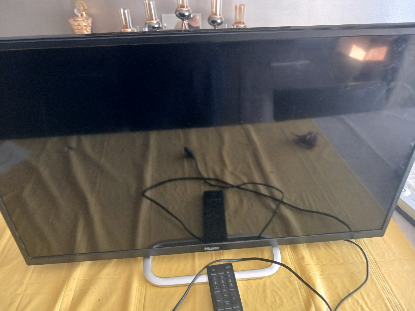 Haier tv van 80 cm (32 inch), Ophalen, Smart TV
