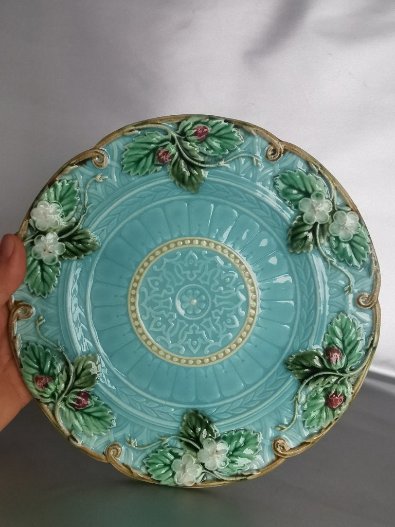 Sarreguemines antiek majolica dessertbord, Antiek en Kunst, Ophalen of Verzenden