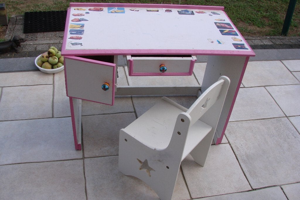 kindertafeltje met stoeltje, Kinderen en Baby's, Ophalen, Gebruikt, Tafel(s) en Stoel(en)