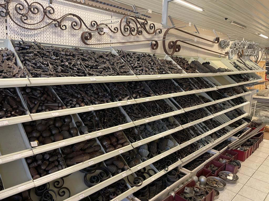 130 meter zware rekken, Ophalen, Gebruikt, IJzer