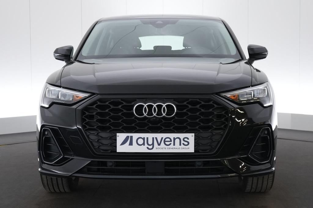 (2BVG319) AUDI Q3 SPORTBACK, Auto's, Voorwielaandrijving, Stof, 149 g/km, Zwart