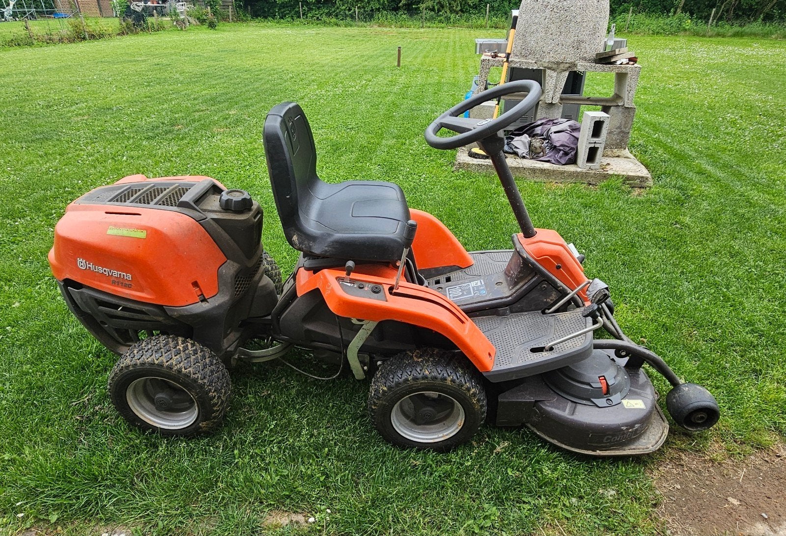 husqvarna r112c, Jardin & Terrasse, Enlèvement, Utilisé, Husqvarna, Fonction de mulching