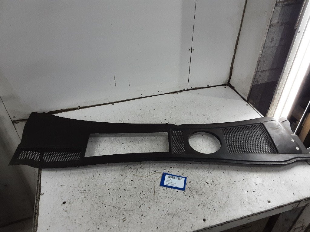 SIERLIJSTEN VOORRUIT Audi A6 Avant Quattro (C5), Gebruikt, Voor, Mevr. I. Hauben, Audi