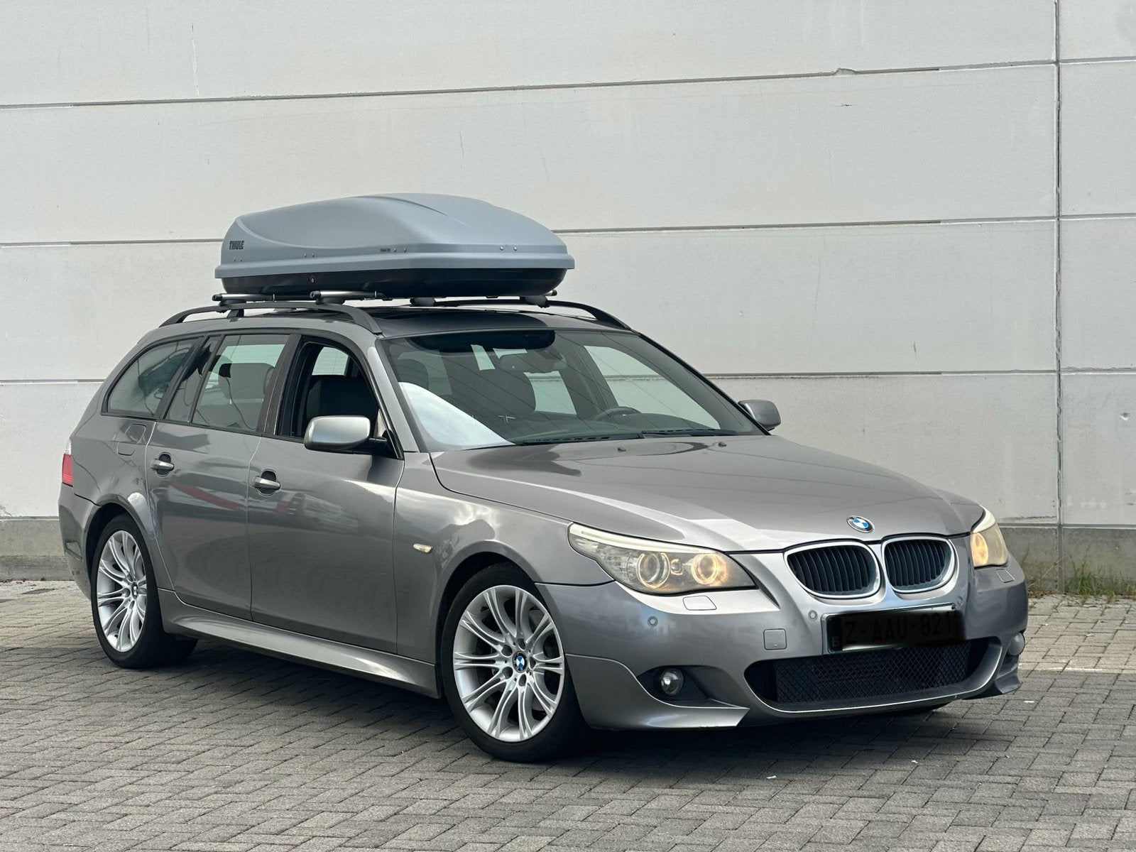 BMW 520d Facelift M-pakket 1ste eigenaar + dakdraggers, Autos, Argent ou Gris, Entreprise, Boîte manuelle, Noir