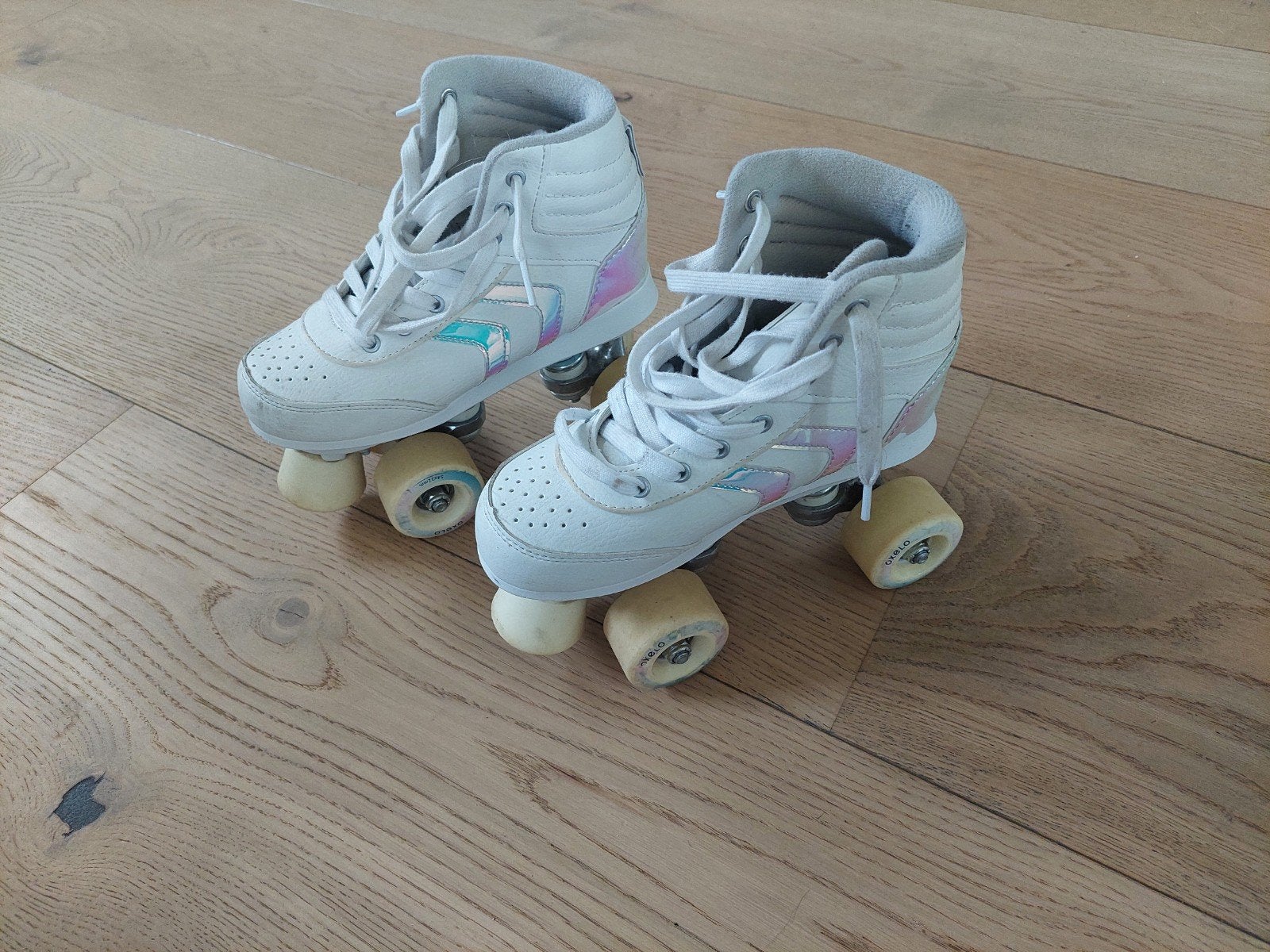 Patins à roulettes Axelo taille 35, Enlèvement, Utilisé