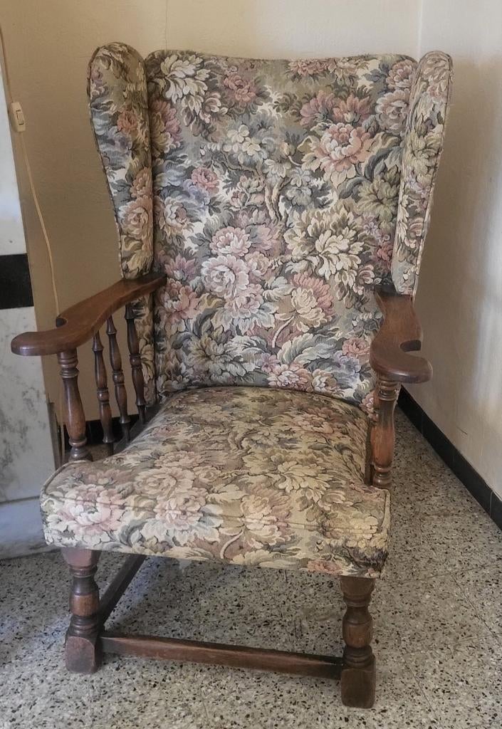 2 fauteuils avec structure en bois robuste et look classique, Enlèvement, Utilisé, Tissus