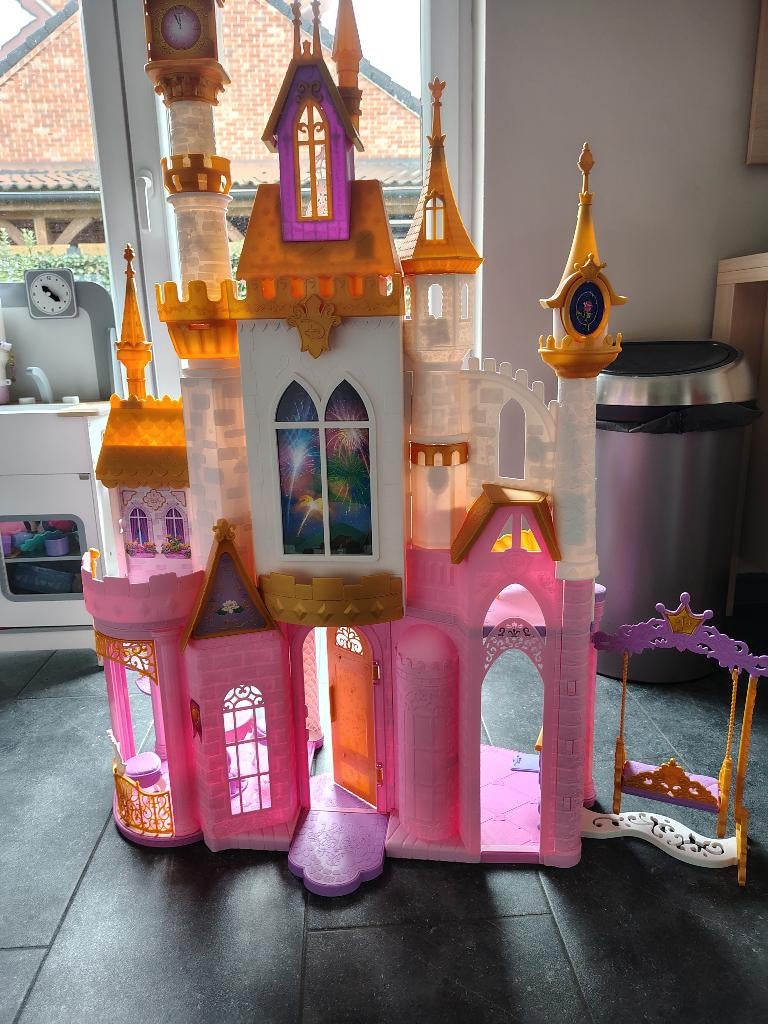 Poppenhuis, Ophalen, Zo goed als nieuw, Poppenhuis