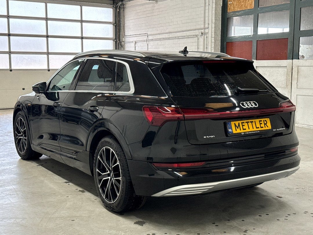 Audi e-tron E-tron 50 quattro Launch edition 71 kWh | SOH 88, Autos, Cuir, 1800 kg, 300 km, Carnet d'entretien