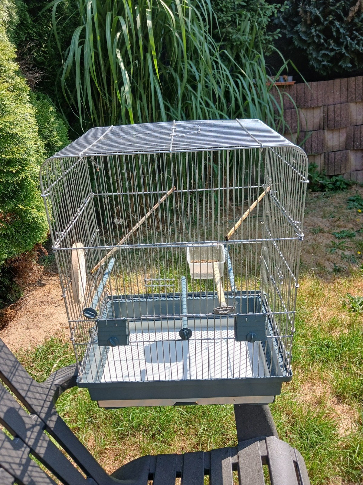 Cage  oiseaux  45 sur 60 gris
