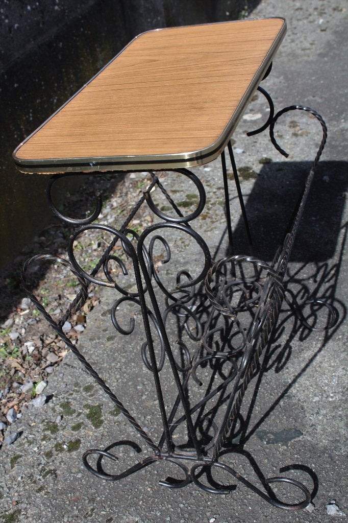 Porte-revues vintage, formica et fer forgé, Collections, Enlèvement, Maison et Meubles