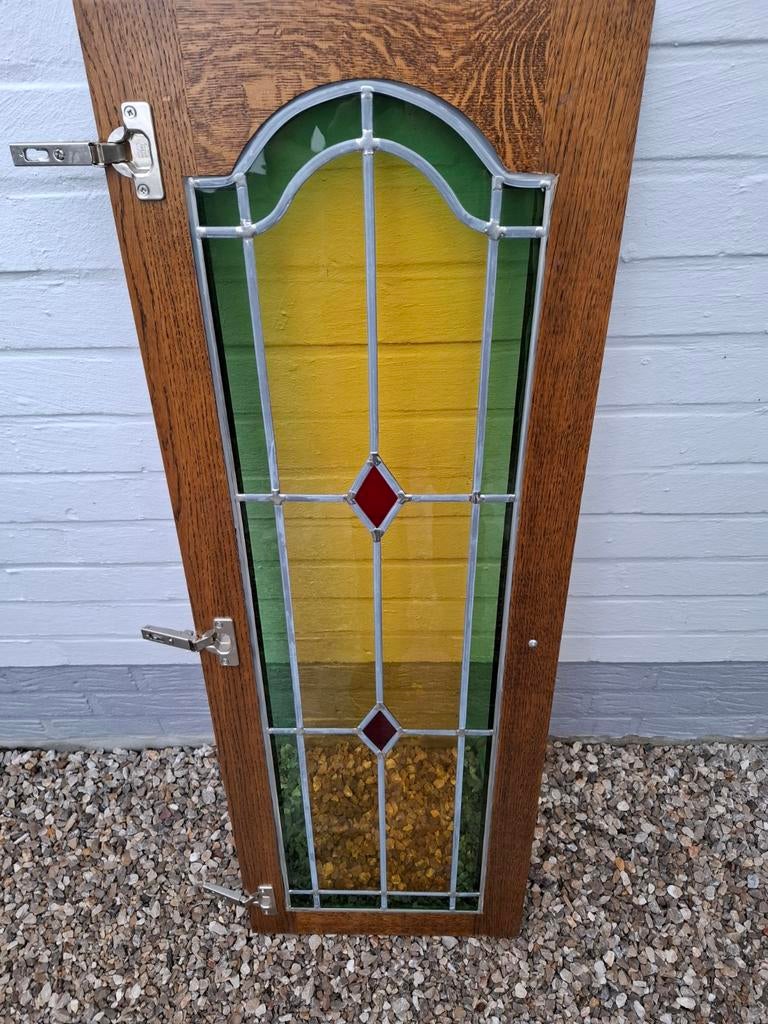 Gekleurd glas in lood, Ophalen, Glas in lood