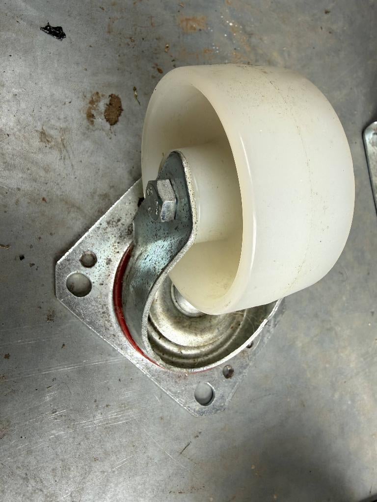 wieltjes diam 78 mm nieuw (5 vast / 4 zwenk), Ophalen, Nieuw