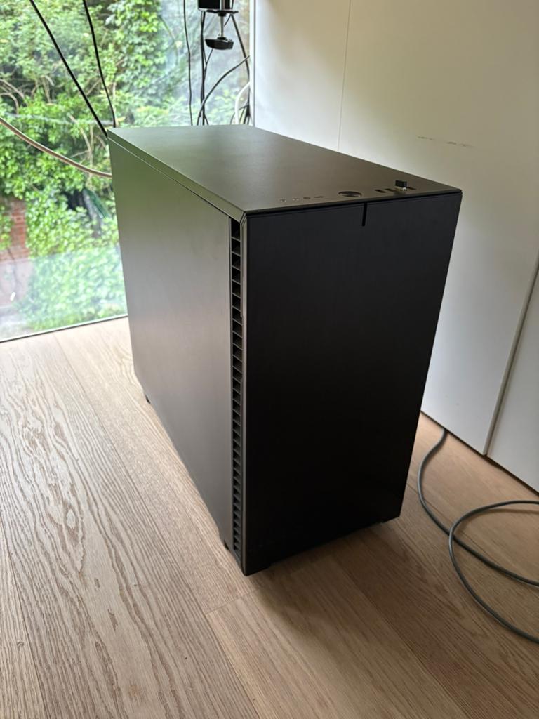 Gaming PC met top componenten, Ophalen of Verzenden, Zo goed als nieuw, Gaming, SSD