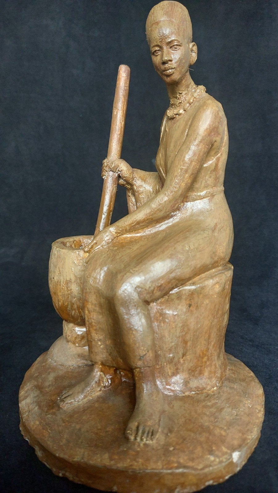 Prachtig Gesigneerd Vintage Terracotta Beeld – Afrikaanse Vr, Ophalen of Verzenden, Gepatineerd, Beeld, Klassiek