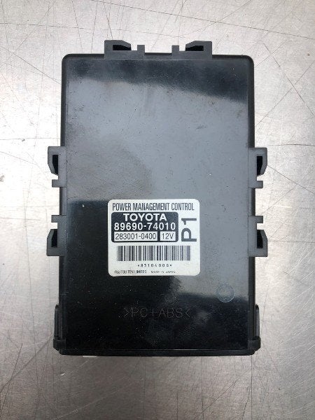 COMPUTER DIVERSEN Toyota iQ (01-2009/12-2015) (|8969074010|), Gebruikt, Toyota