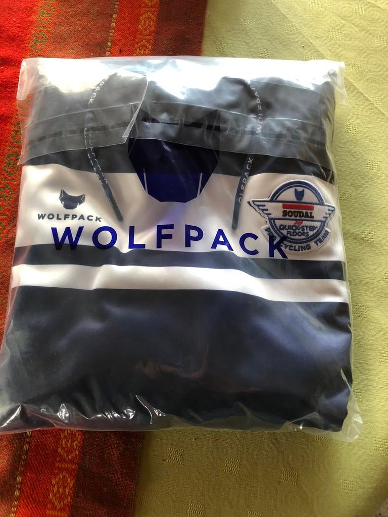 Wolfpack Quick Step Soudal training trui, Vélos & Vélomoteurs, Accessoires vélo | Vêtements de cyclisme, Comme neuf, M, Enlèvement