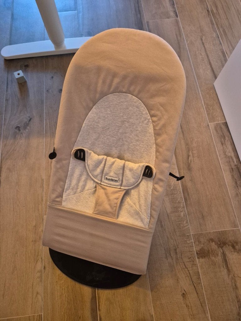 Babybjorn wipstoeltje, Kinderen en Baby's, Wipstoeltjes, Gebruikt, Wipstoel, Met gordel(s) of riempje(s), Ophalen