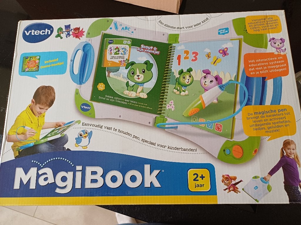 Magibook Vtech met 4 boekjes, Ophalen, Gebruikt, 2 tot 4 jaar