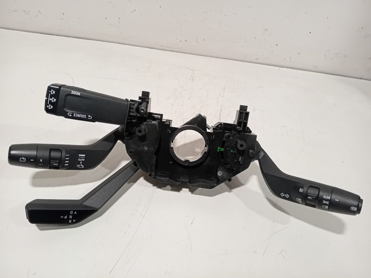Combischakelaar Renault Austral, Onderdelen@venauto.nl, Van der Ven Autorecycling B.V., Ettenseweg 76, 4706 PB Roosendaal, The Netherlands