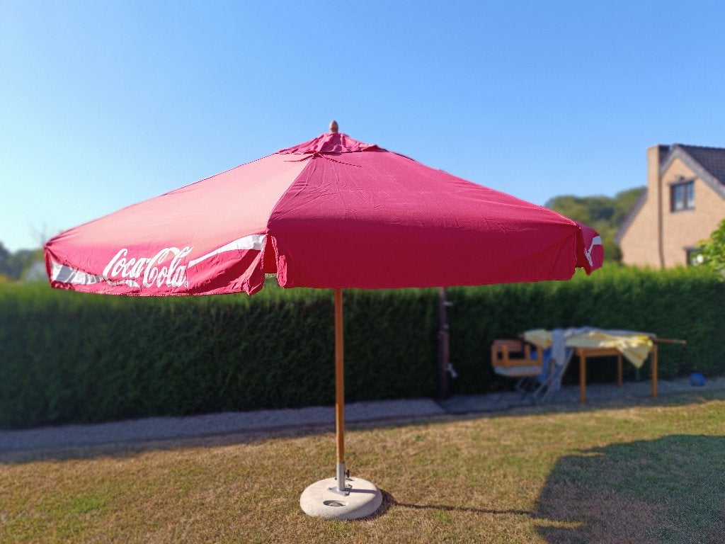 Parasol coca cola, Enlèvement, Utilisé, 3 à 4 mètres, Parasol sur pied