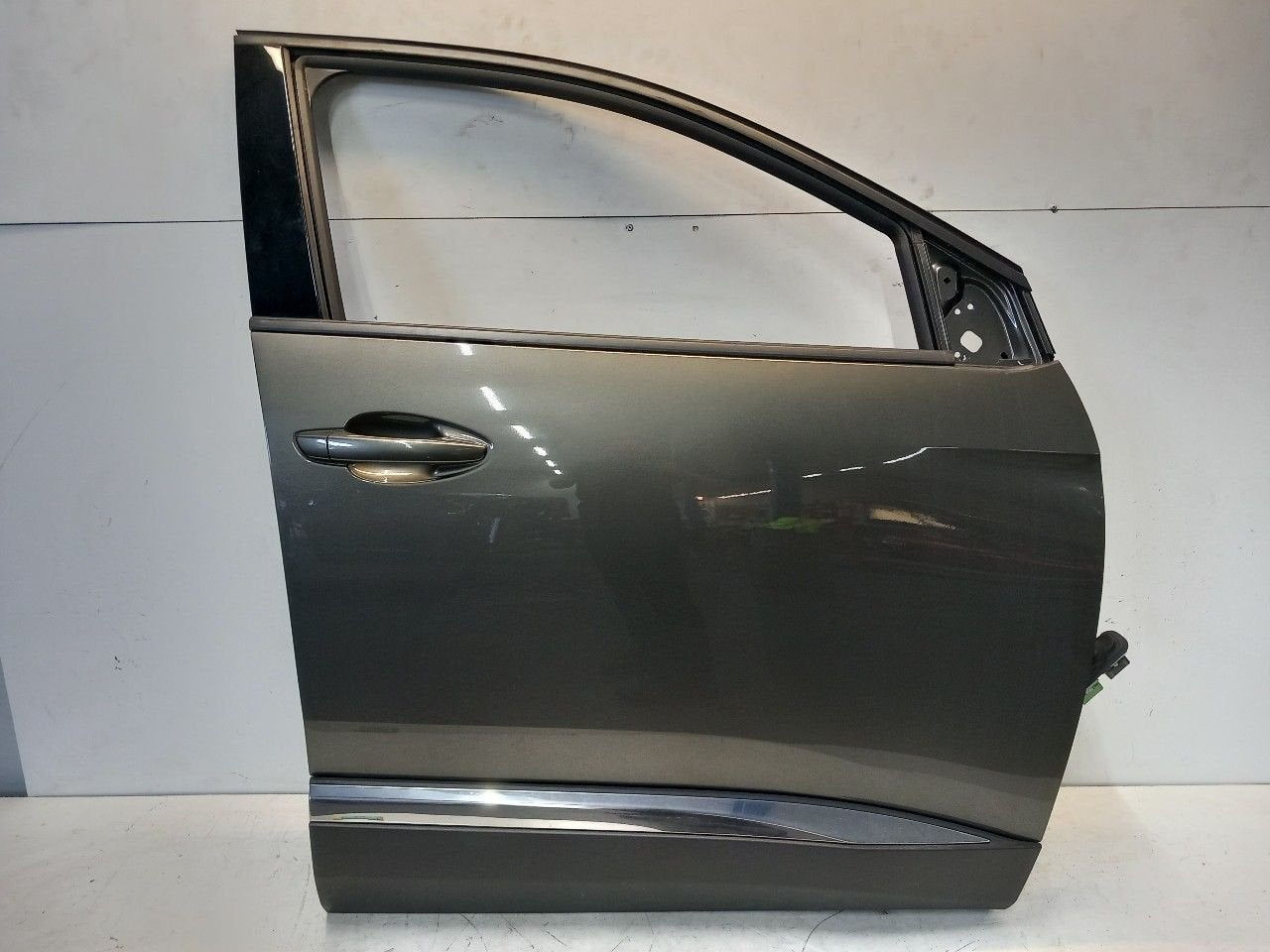 Portier rechts voor Peugeot 3008, Onderdelen@venauto.nl, Van der Ven Autorecycling B.V., Ettenseweg 76, 4706 PB Roosendaal, The Netherlands