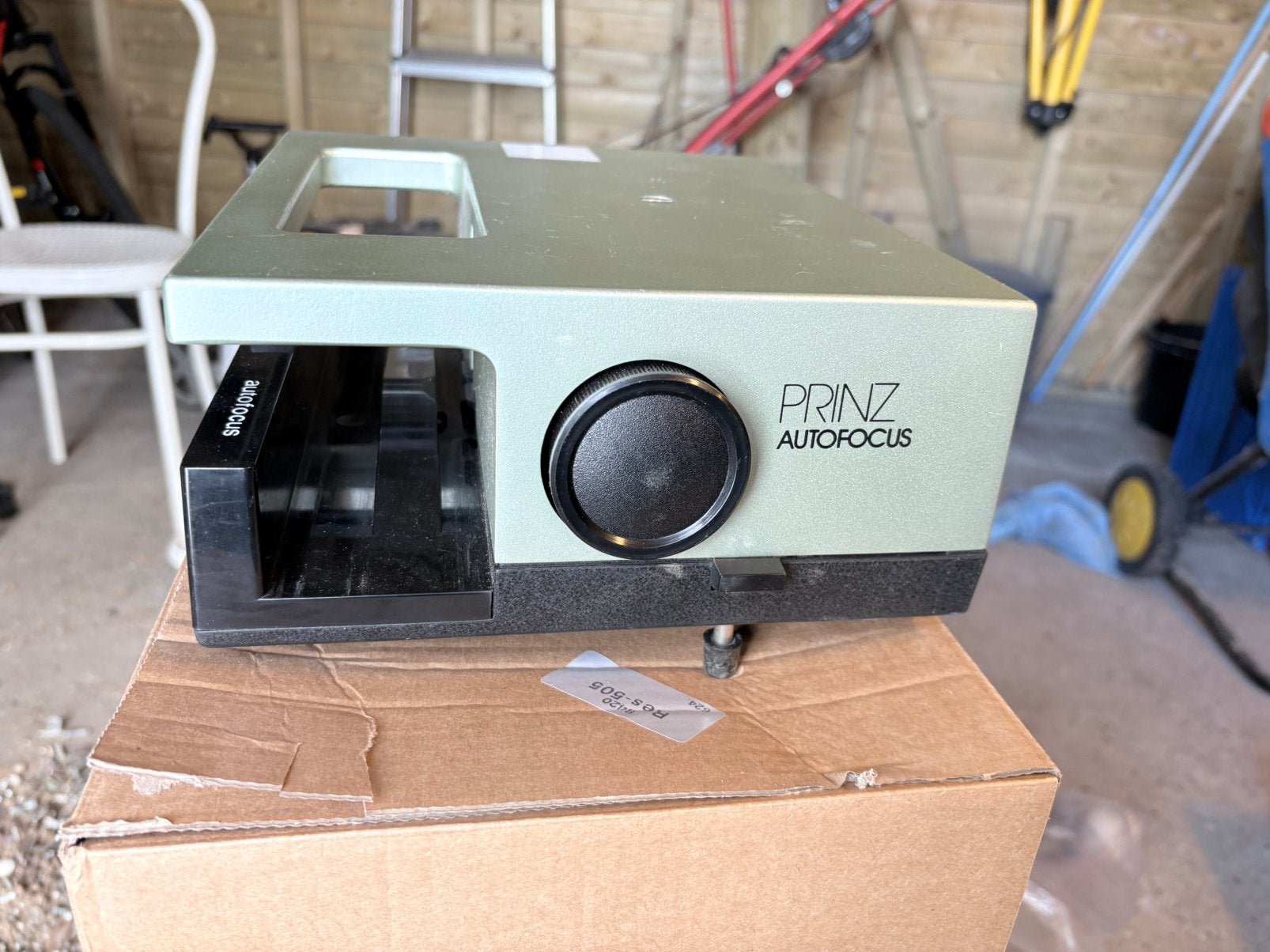 Diaprojector, Enlèvement, Utilisé