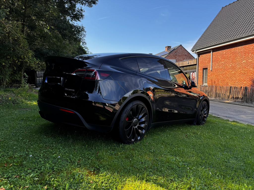 Tesla Model Y Performance, Auto's, Automaat, Zwart, Elektrisch, 5 deurs