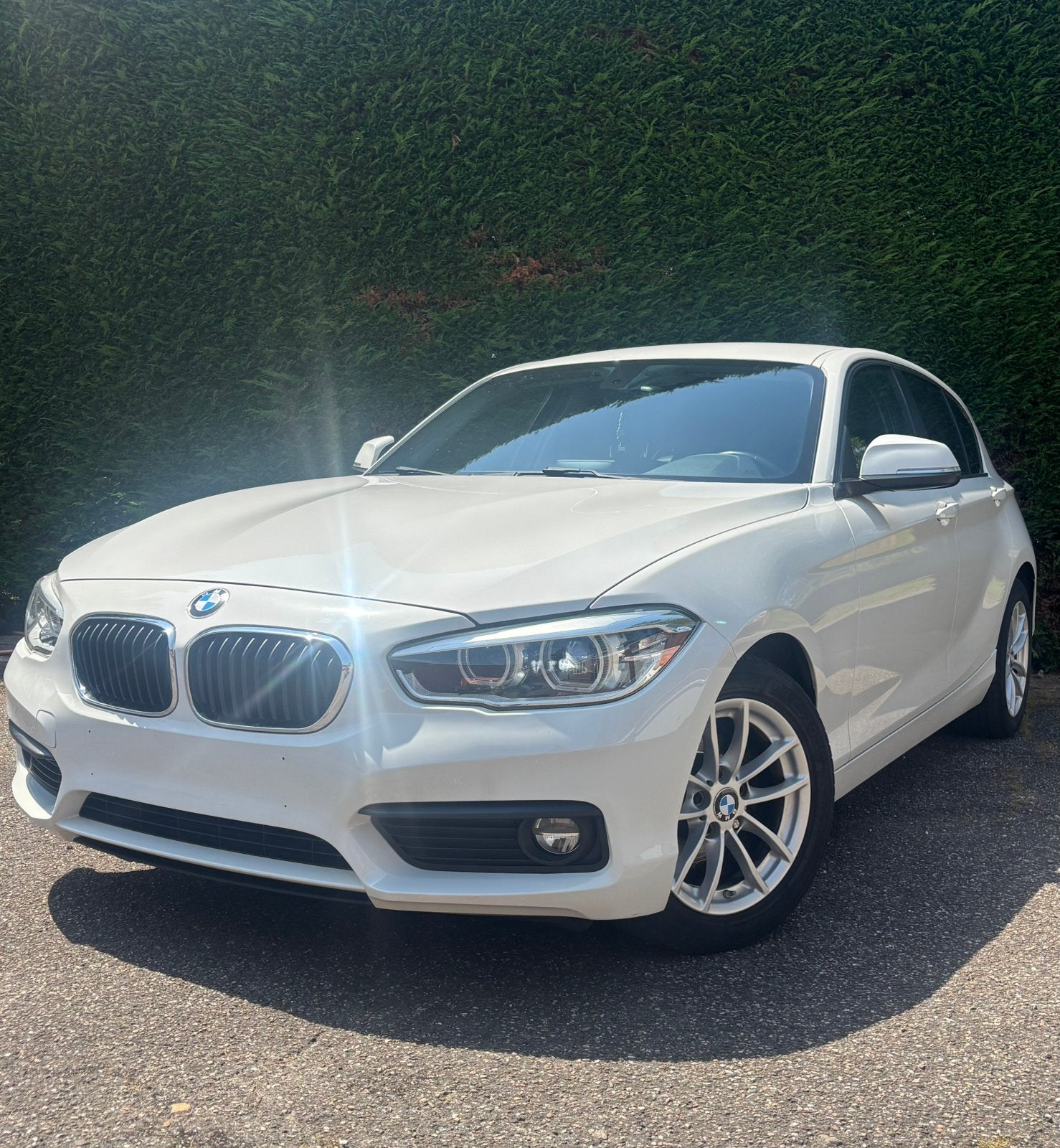 Bmw 116i | Navi | airco | cruisecontrole | zetelverwarming, Auto's, Voorwielaandrijving, Wit, Bedrijf, 5 deurs