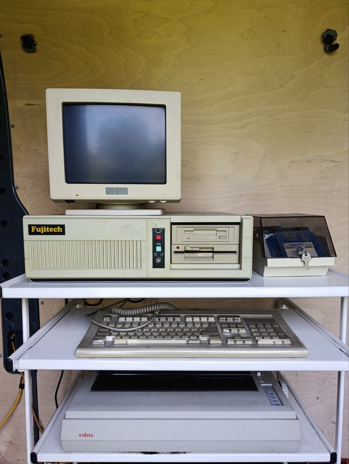 Fujitech vintage computer, Computers en Software, Ophalen