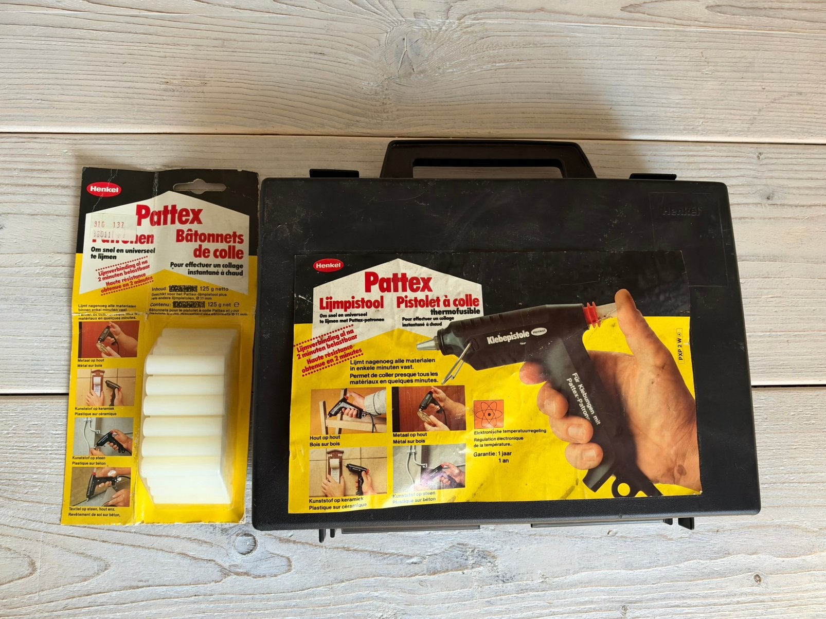 Lijmpistool Pattex + glue sticks, Overige thema's, Zo goed als nieuw, Kunststof, Overige merken