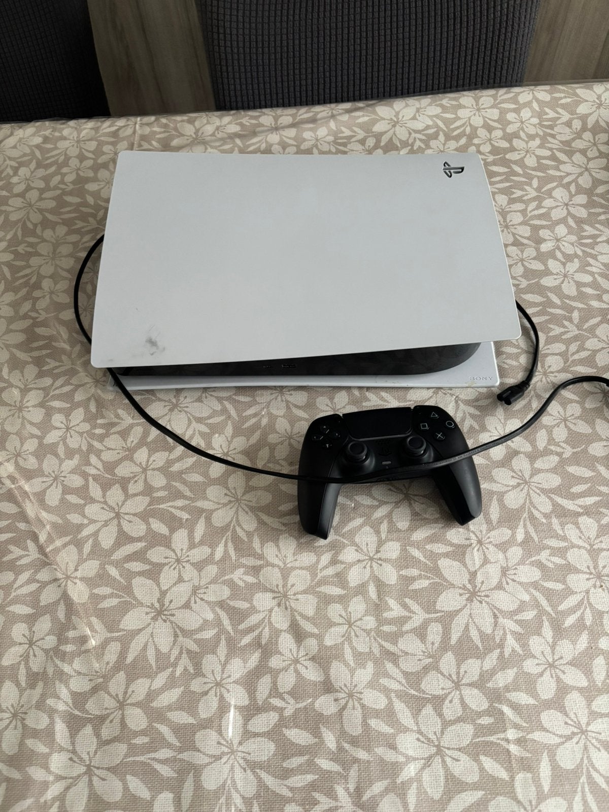 Playstation 5 digtal editie, Games en Spelcomputers, Ophalen, Gebruikt, Met 1 controller