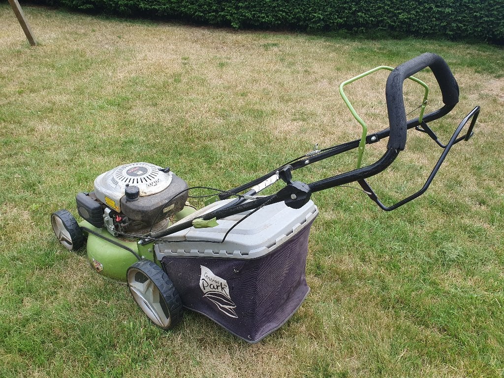 Tondeuse à gazon DG600 173cc essence 56cm puissante, Central park, Tondeuse rotative, Tondeuses à gazon à essence, Utilisé