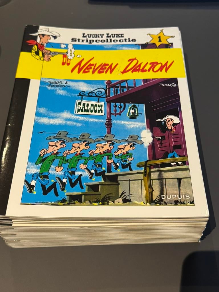 Complete Lucky Luke stripcollectie 1-24 perfecte staat, Complete serie of reeks, Ophalen of Verzenden, Zo goed als nieuw, Morris & Goscinny,