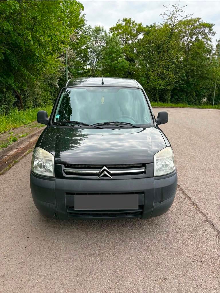 Citroën berlingo 1.6 Hdi prête à immatriculer, Autos, 4 portes, Entreprise, Boîte manuelle, Noir