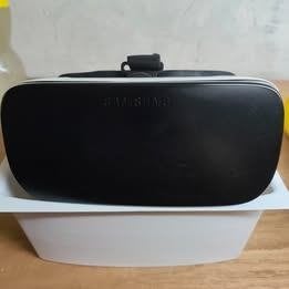 Samsung Gear VR (Powered by Oculus), Games en Spelcomputers, Virtual Reality, Zo goed als nieuw, Overige platformen, VR-bril, Ophalen of Verzenden