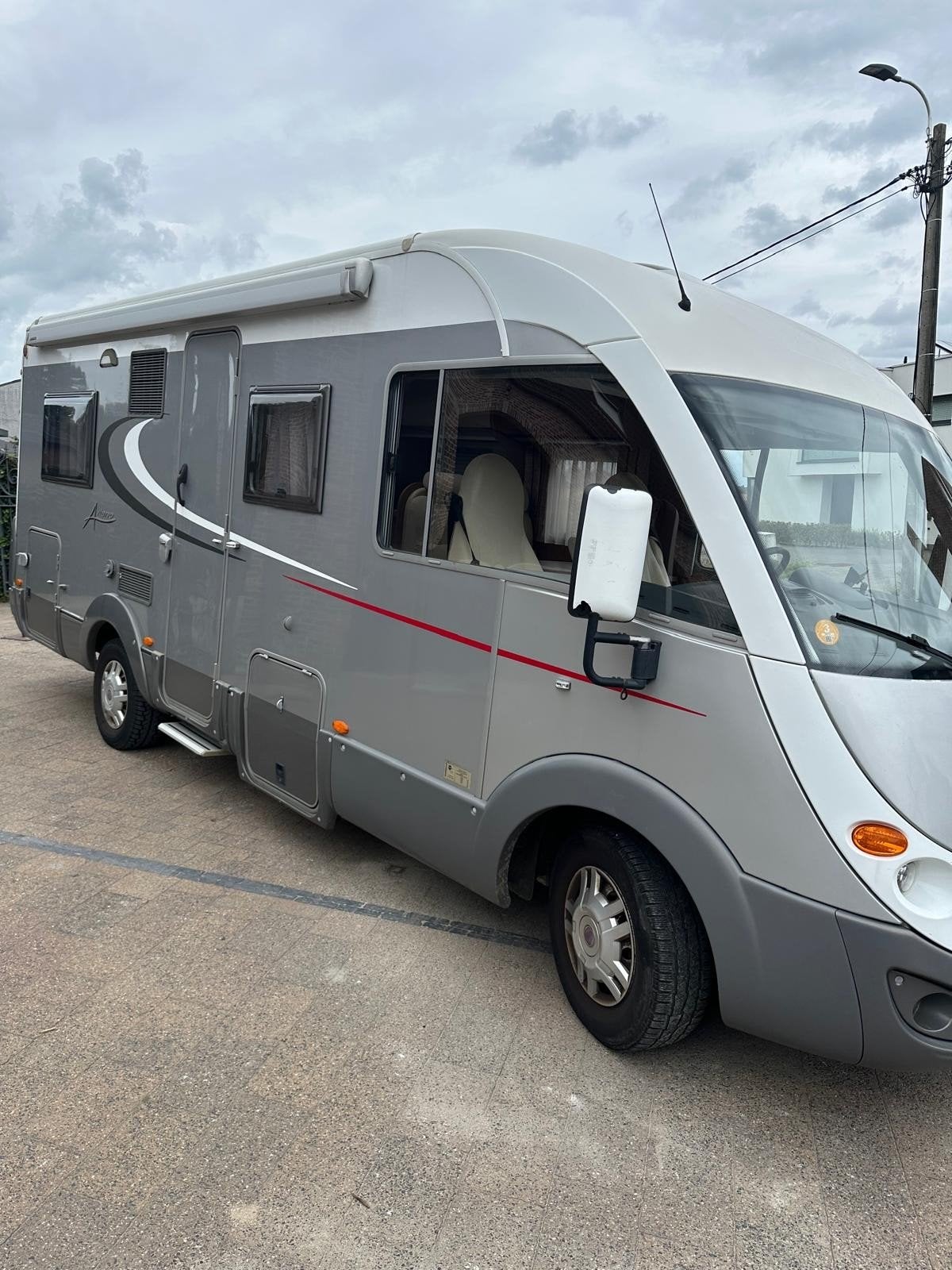 burstner i684, Integraal, Fiat, Fietsendrager, 6 tot 7 meter
