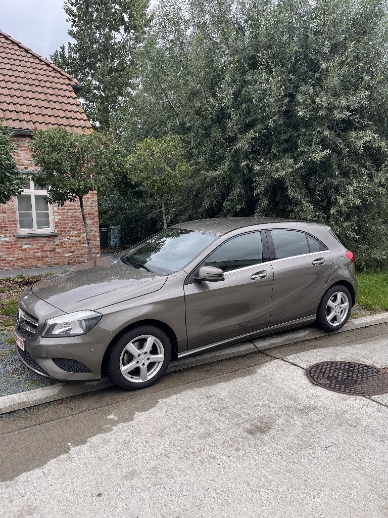 Mercedes A 180 CDI 80 kW automatique, Cuir, Achat, 5 portes, Automatique