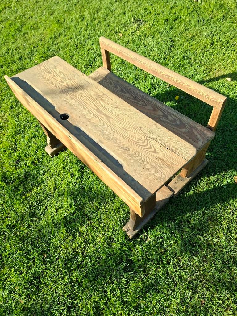 Banc d'ecole, Enlèvement, Bois