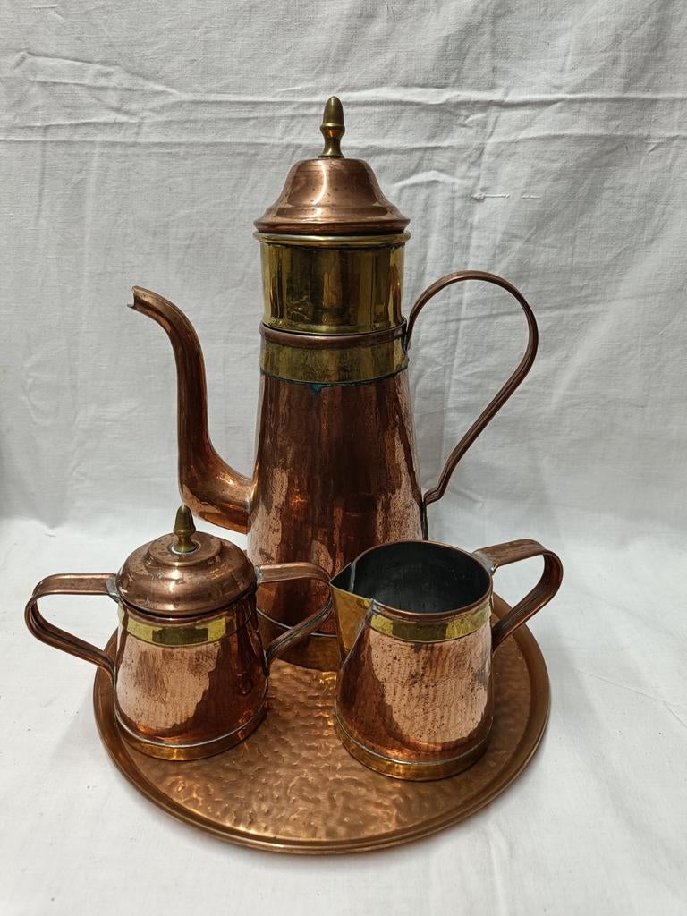 Thee servies, Ophalen