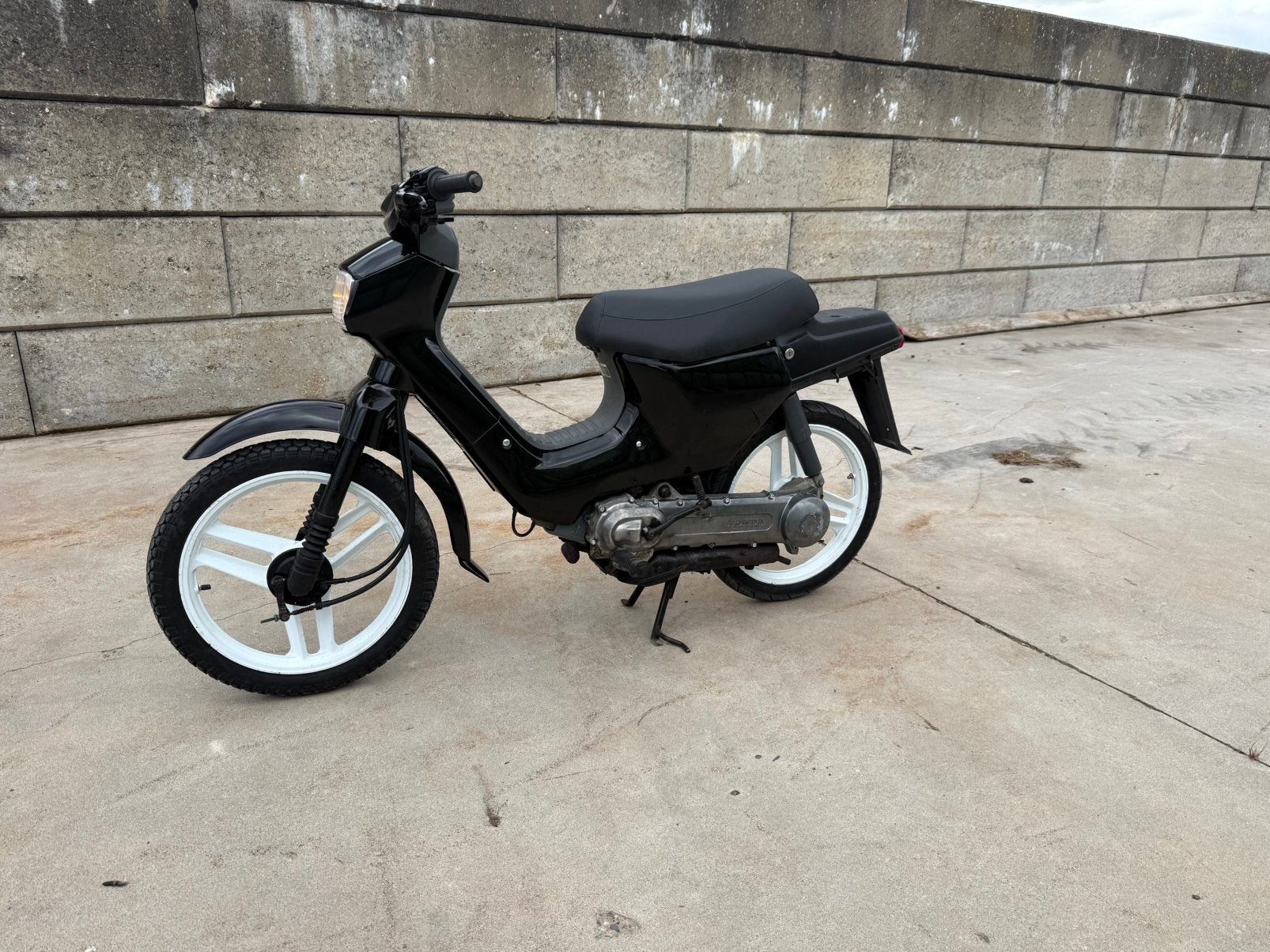 Honda wallaroo, Fietsen en Brommers, Ophalen