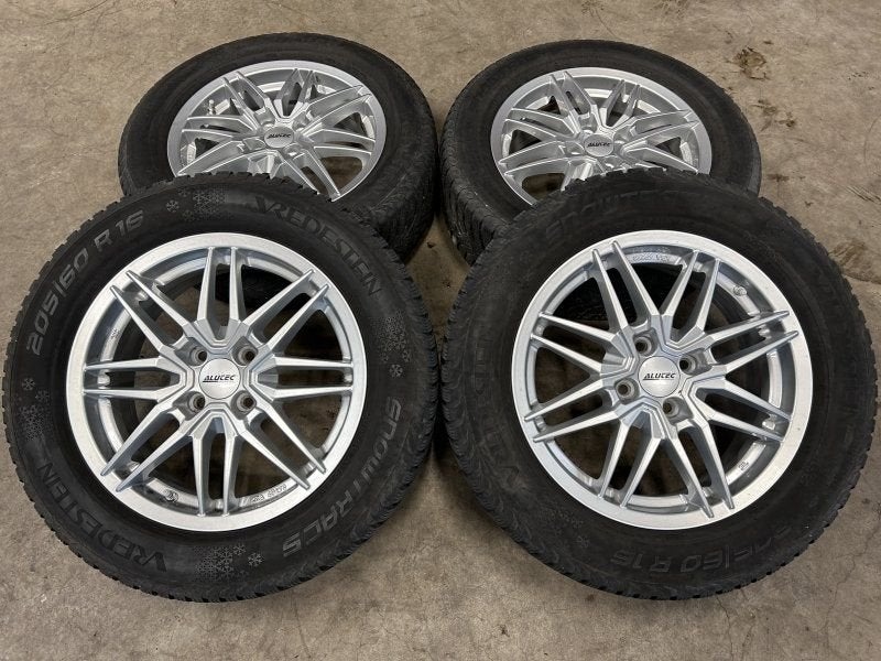 16 inch Alutec velgen + Vredestein winterbanden Dacia Jogger, Autos : Pièces & Accessoires, Pneus et Jantes, Pneus hiver, 16 pouces