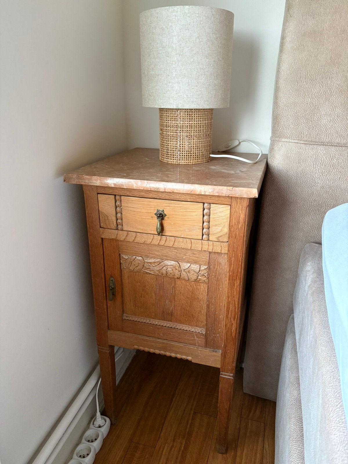 Vintage nachtkastje, Huis en Inrichting, Slaapkamer | Nachtkastjes, Ophalen, Gebruikt