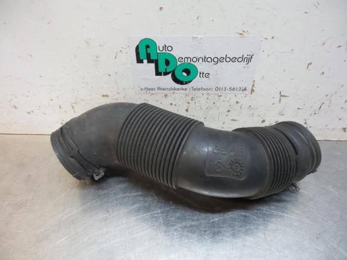 Tuyau d'aspiration air d'un Volkswagen Polo (Polo 01-), Volkswagen, -, 3 mois de garantie, Utilisé