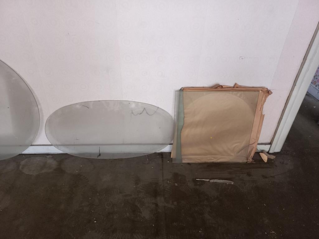 Verre de table, Enlèvement