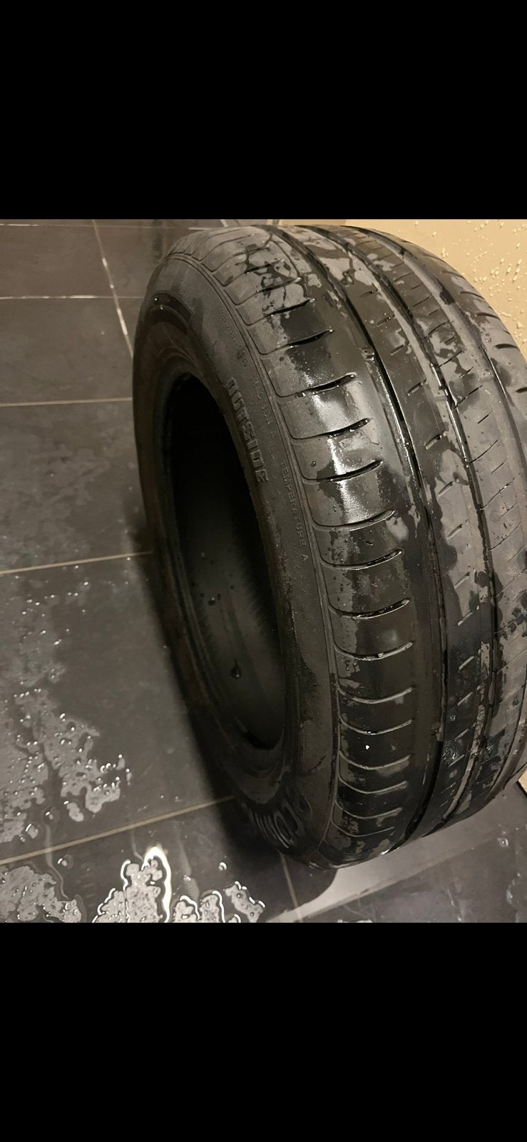 Pneu  pour Voiture Luxe style BMW etc, Enlèvement ou Envoi, Utilisé