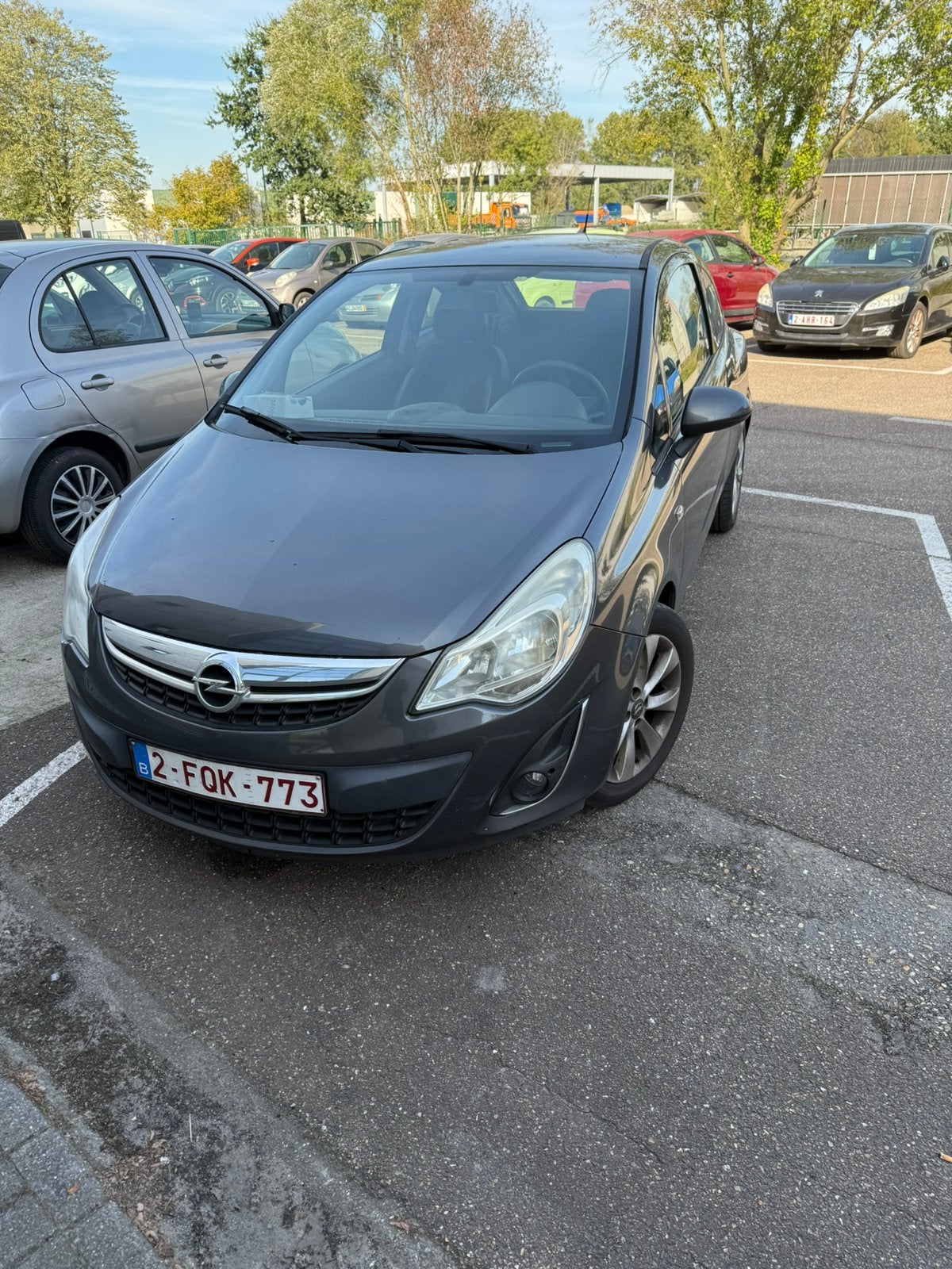 Voitures pouvant être utilisées pour marcher ou démolir, Autos, Entreprise, Achat