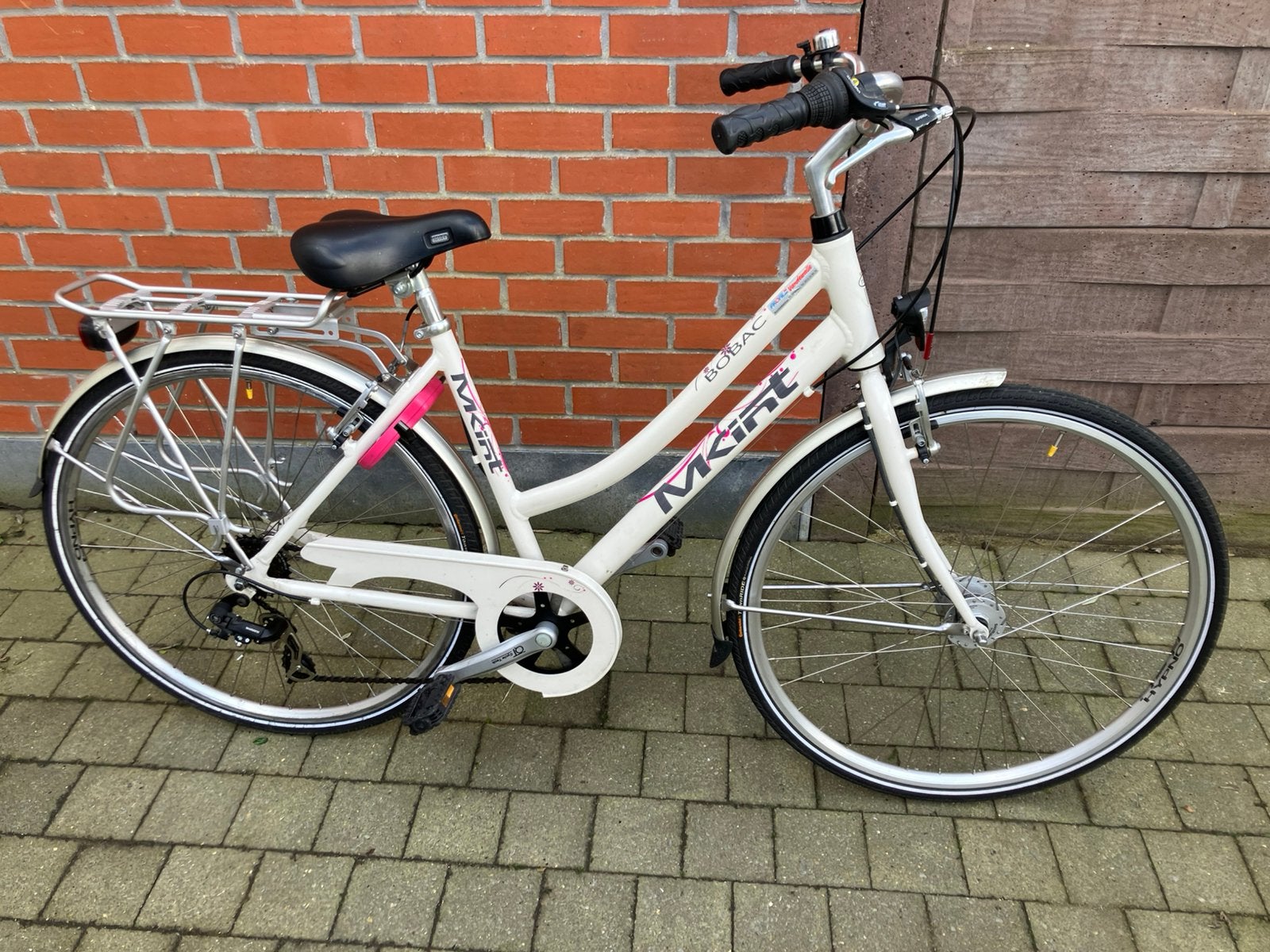Superbe vélo pour femme de Marcel Kindt, Autres marques, Vitesses, Frein sur jante, Enlèvement