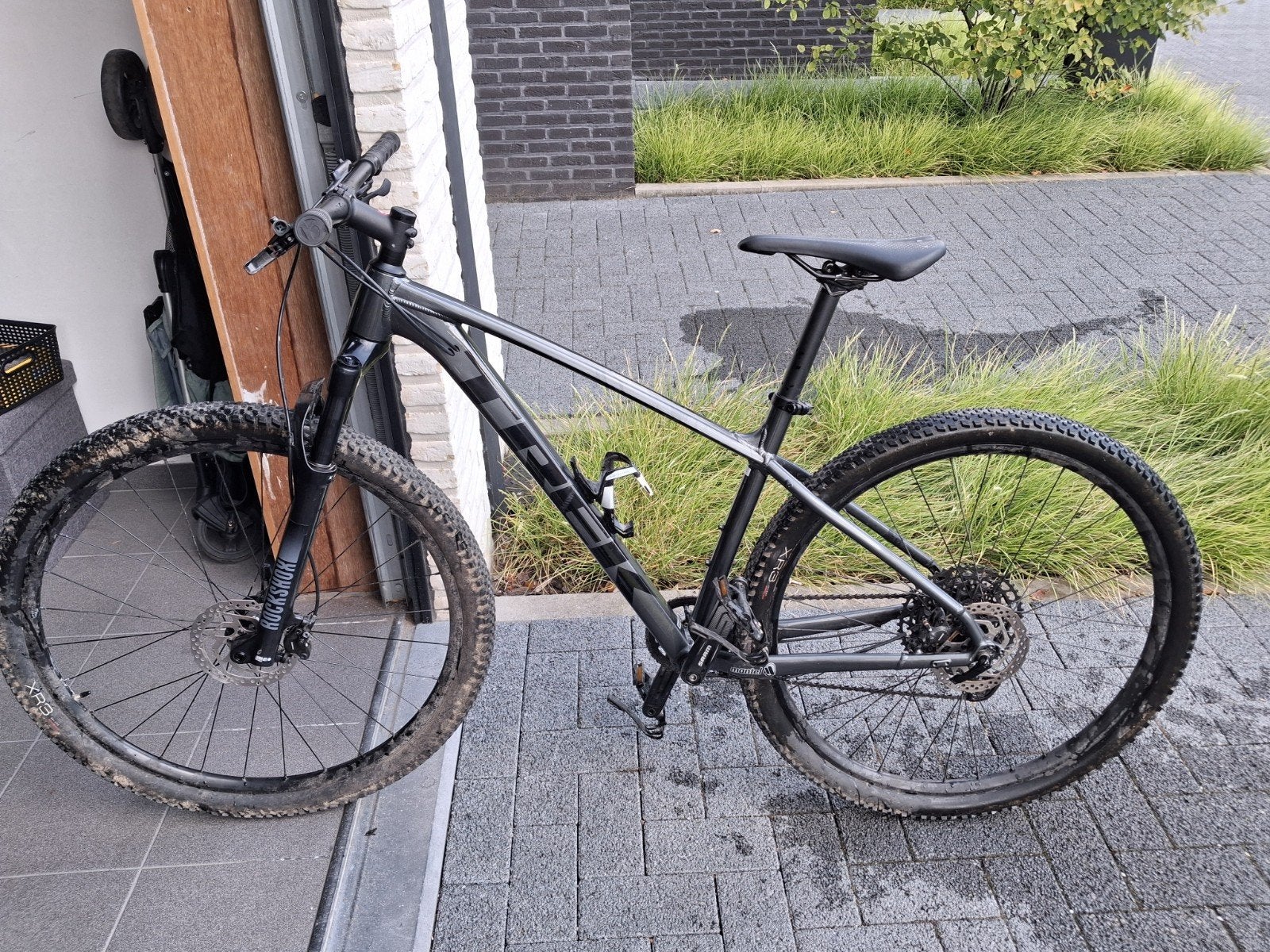 mountainbike trek x caliber 8, Fietsen en Brommers, Fietsen | Mountainbikes en ATB, Ophalen, Gebruikt, Heren, Schijfrem