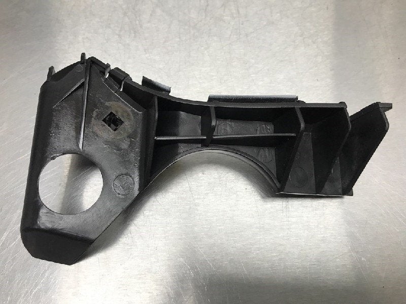BUMPERSTEUN LINKS VOOR Toyota Corolla (E12), Gebruikt, Toyota