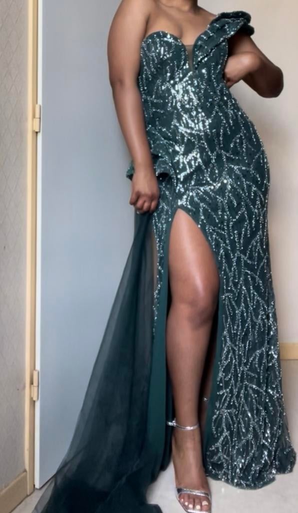 Robe de soirée, Maat 42/44 (L), Nieuw, Ophalen of Verzenden, Onder de knie